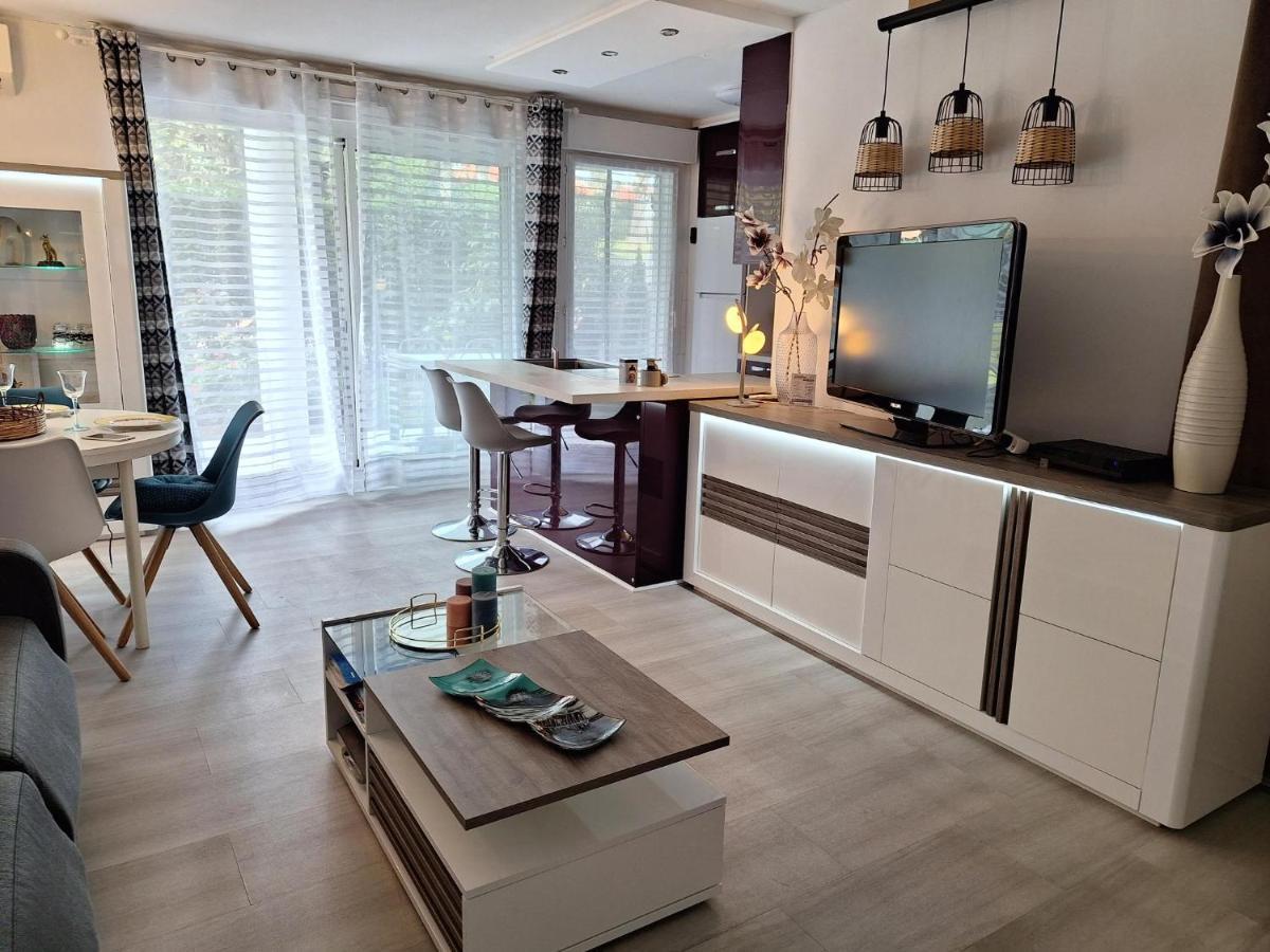 Charmant Appartement Residentiel Avec Terrasse, Jardin Privatif Et Piscine A Cannes Dış mekan fotoğraf