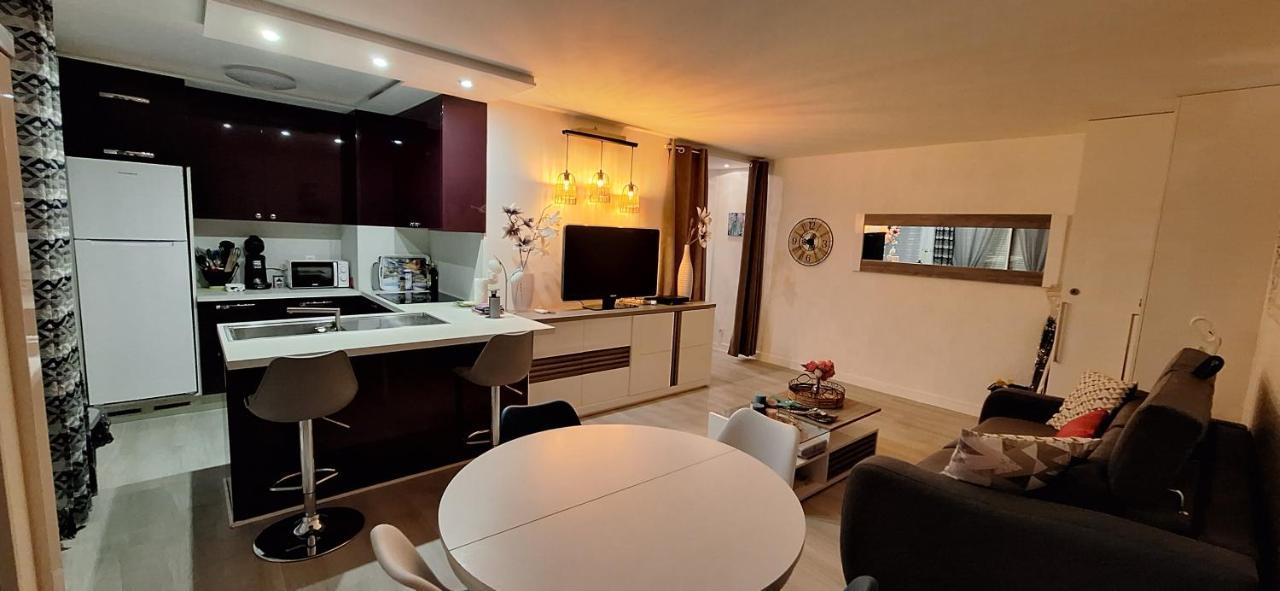Charmant Appartement Residentiel Avec Terrasse, Jardin Privatif Et Piscine A Cannes Dış mekan fotoğraf