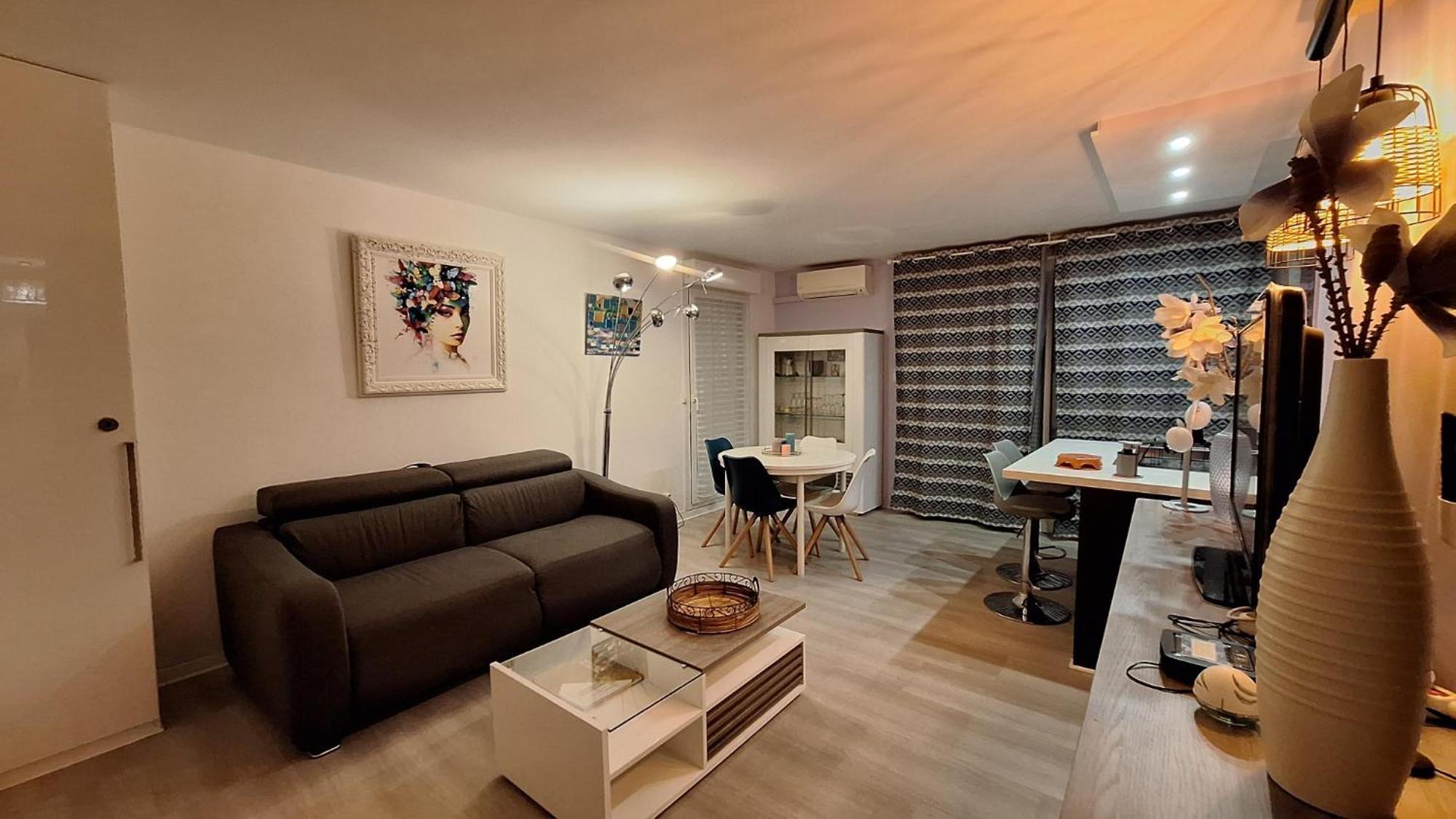 Charmant Appartement Residentiel Avec Terrasse, Jardin Privatif Et Piscine A Cannes Dış mekan fotoğraf